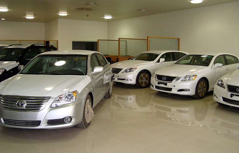 Файл:New Cars From UAE.jpg